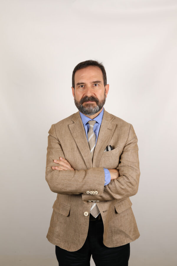 Ernesto Osuna Martínez Ernesto Osuna Martínez abogado Granada